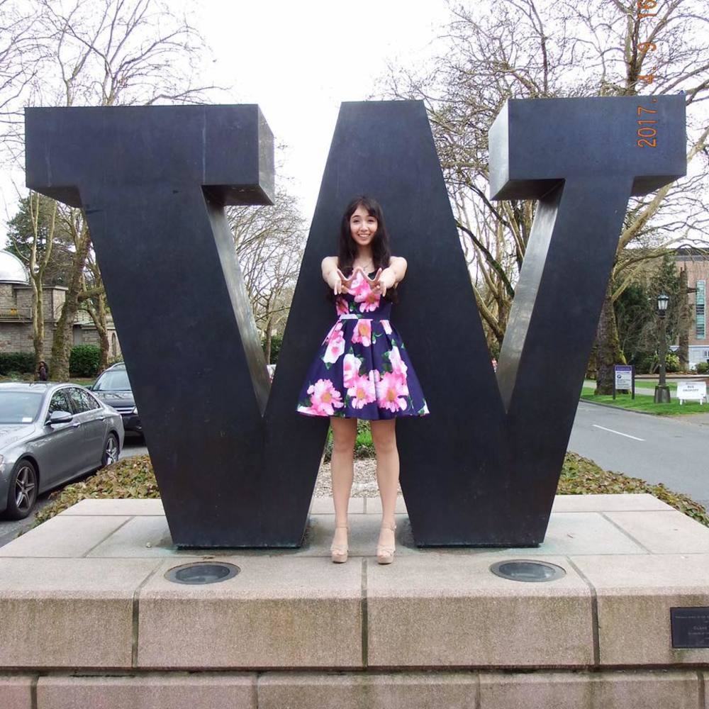 Meet your Posher, Jacqueline